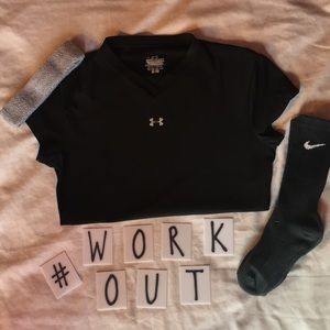 Under Armour Black Fitted Athletic Shirt